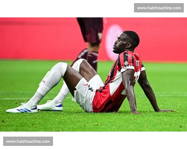 尤文双线追击米兰双星！托莫里续约僵局成突破口，特奥转会博弈升级