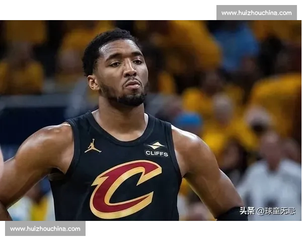 爆发式蜕变！小米切尔季后赛场均 15+6 创生涯新高，热火 2400 万续约锁定后场未来