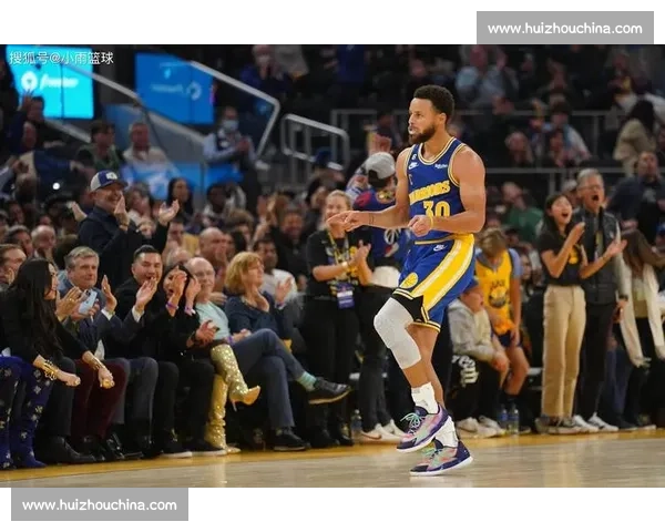 美媒评运动能力 TOP10：詹皇第三引争议，字母哥意外落选